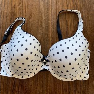 Victoria’s Secret bra